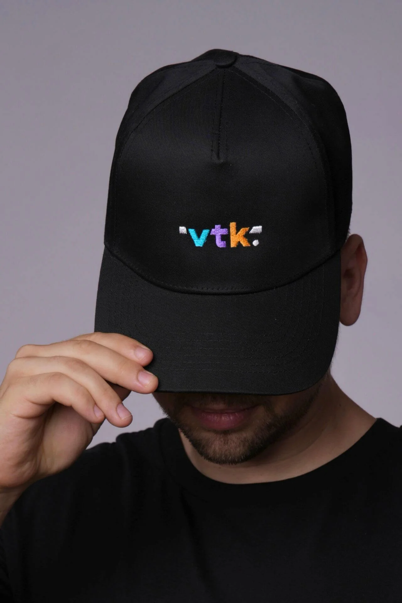 Kšiltovka VTK s výšivkou